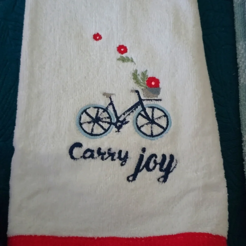 2 Pc Bathroom Hand Towels Spring Expressions 100% Cotton